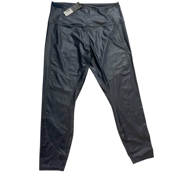 Greyson Pants - Greyson. Gray sports leggings for women. Size XL. 79% Nylon. Made in China.